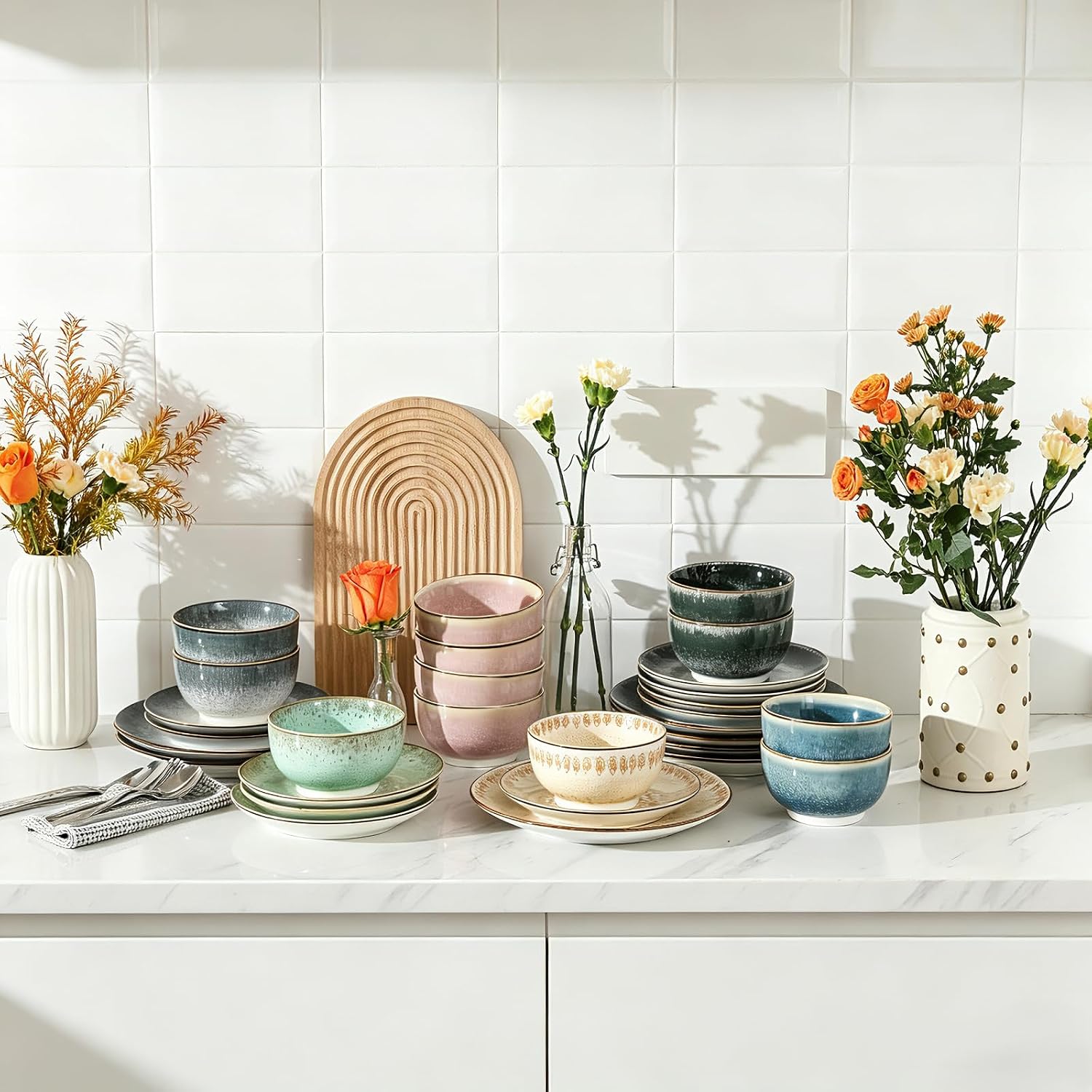 Light Gray Porcelain Dinnerware Set, 12 Pieces - Image 7