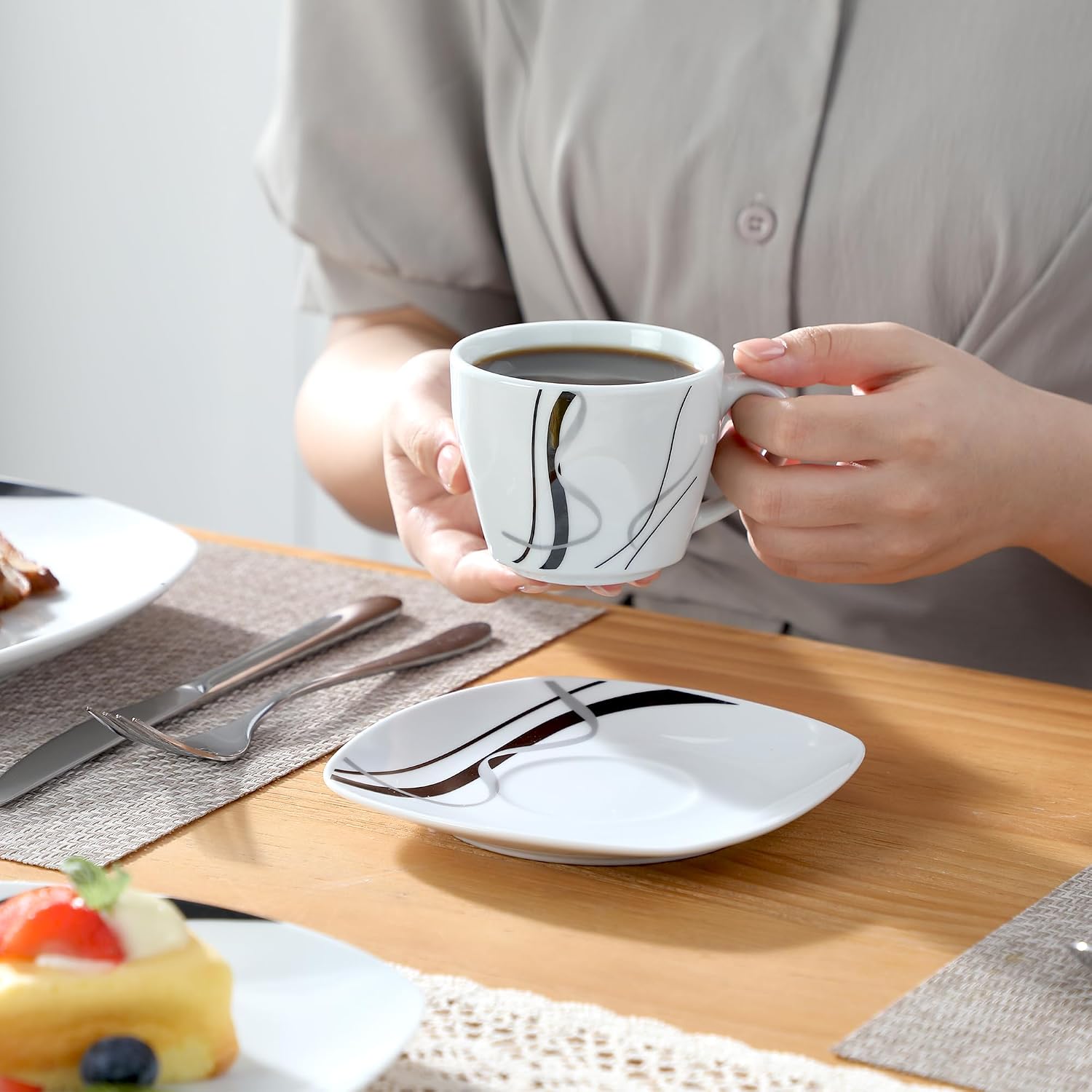 White and Black Ceramic Dinnerware Set, 30 Pieces - Image 4